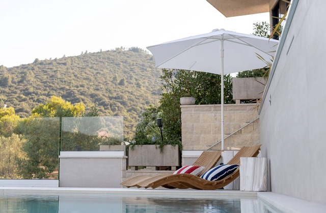 Luxurious Seafront Villa | 4 Bedrooms | Villa Sea la Vie | Phenomenal Marina.