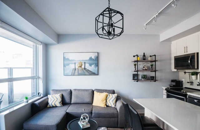 Luxury 1BD Condo @ All Season Waterfront Resort