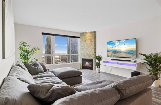 Luxury 2-bedroom condo with ocean views in Little Italy.