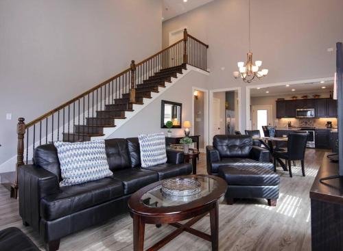 Luxury 2 bedroom townhouse #3