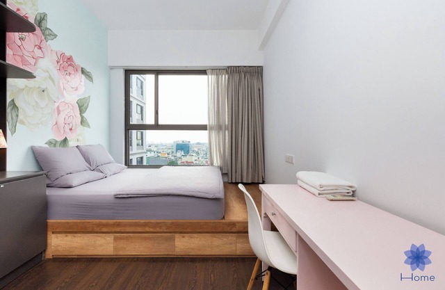 Luxury 2BRs Apt with Airport View, Free Gym & Pool
