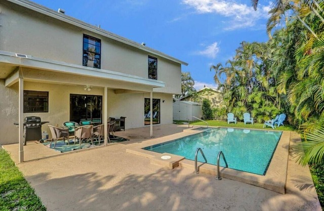 Luxury 3BR Home w/Private Pool and Game Room