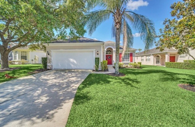 Luxury 4 Bedroom Pool Home Close To Disney