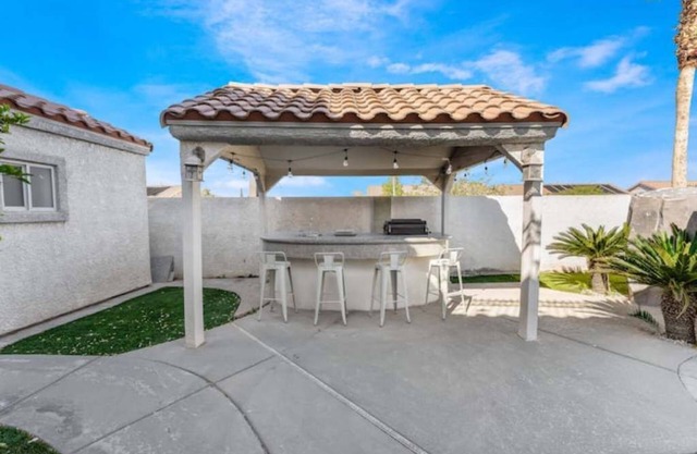 Luxury 6Br Villa w Pool and Outdoor Bar