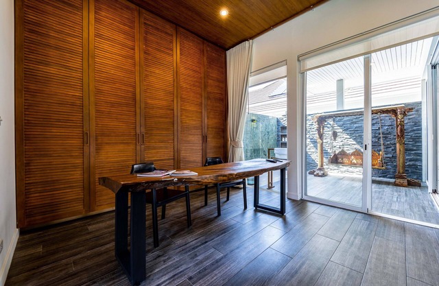 Luxury 7 Bedroom Pool Villa - WL67