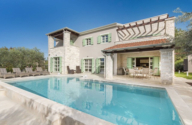 Luxury and design villa NEW *