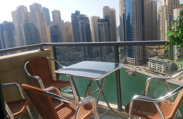 Luxury apartment In the heart of Dubai Marina, No.1 best tower next to the beach