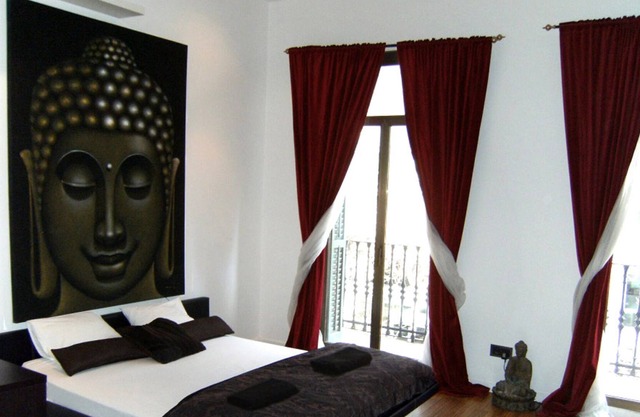 Luxury apartment near the Rambla