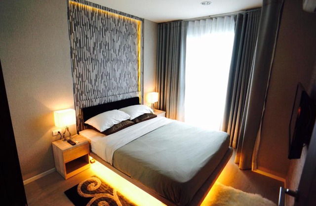 Luxury Apartment near Downtown (Pick-up Service)