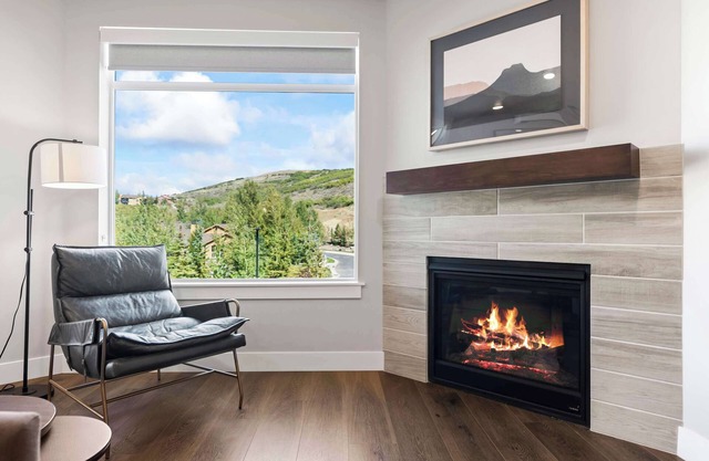 Luxury Black Rock Resort Suite, Unit A