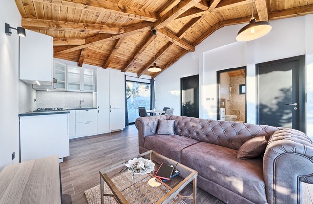 Luxury Bungalow New Horizons I