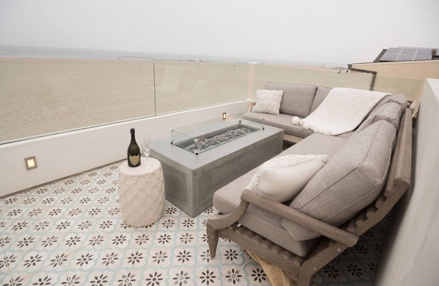 Luxury California Beach Retreat-5 star Boutique designs *SUMMER OPEN*