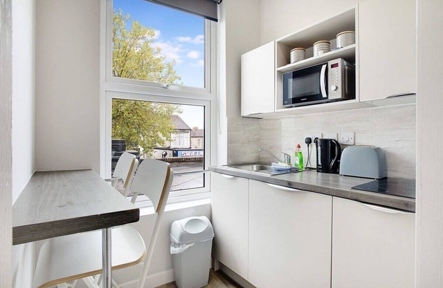 Luxury City Centre Self-Contained Apartment (10)