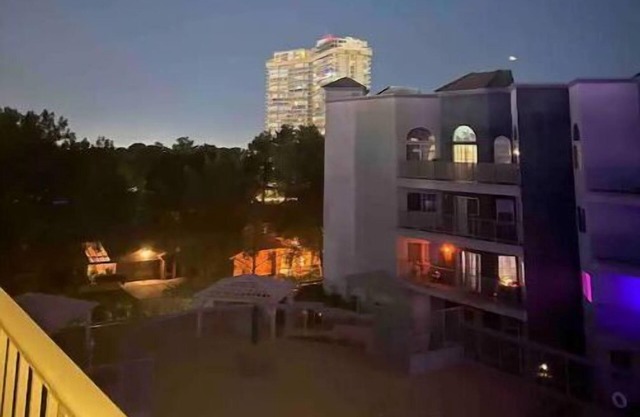 Luxury condo near the strip