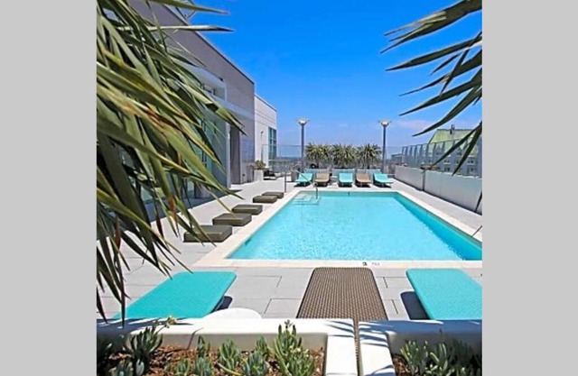 Luxury Highrise Living Downtown LA