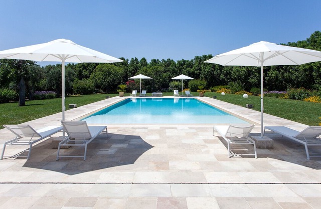 Luxury holiday villa with private pool in Puglia, 5 bedrooms m800