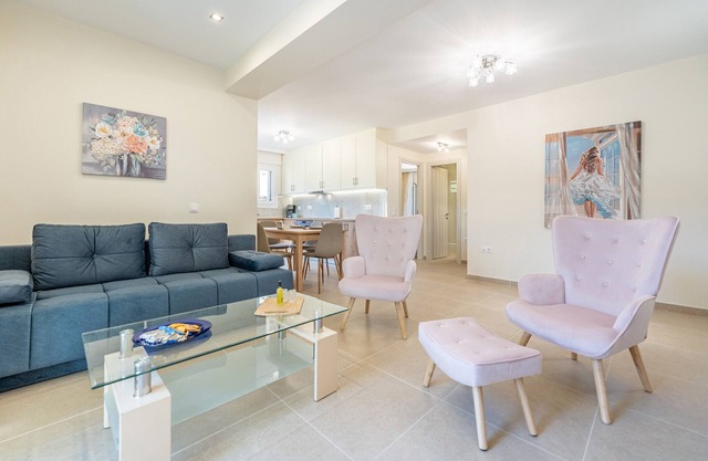 'Luxury Home in River' with Private Terrace, Wi-Fi and Air Conditioning