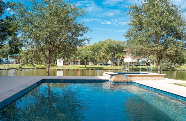 Luxury Home on Caney Creek w/Pool & Hot Tub!