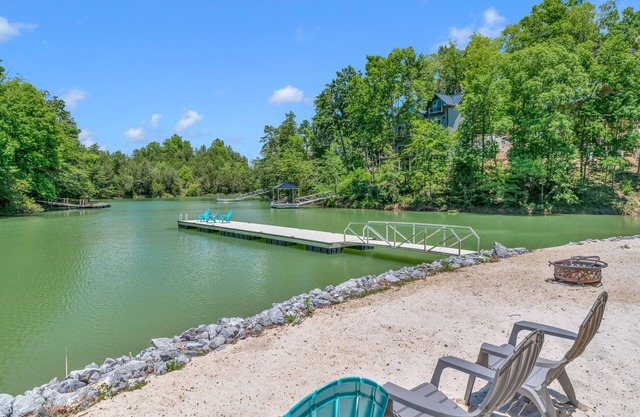 Luxury lakefront home with private pool, hot tub, & free attraction tickets