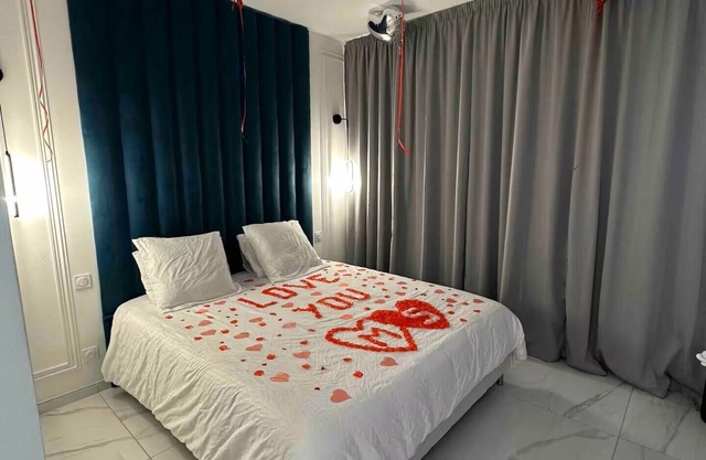 Luxury Living Martigues - White Diamond Suite