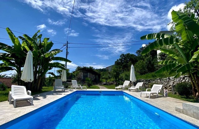 Luxury Lovran Apartments With Swimming Pool