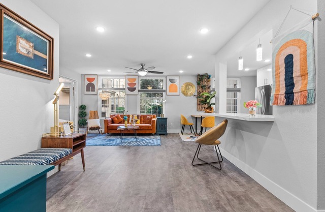 Luxury modern resort apt pool-spa in the heart of Sunny San Diego. 🏳️🌈 friendly