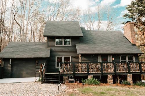 Luxury Mountain Getaway
