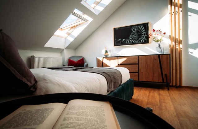 Luxury Oasis, Sauna, AC and Free Parking