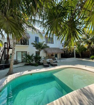 Luxury Ocean Front Villa - Adults Only