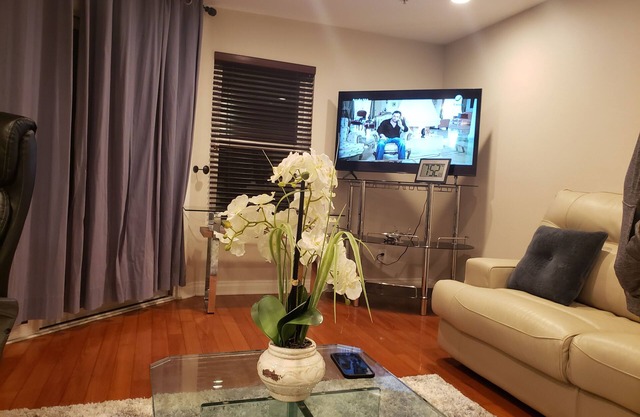 Luxury one bedroom with ocean view