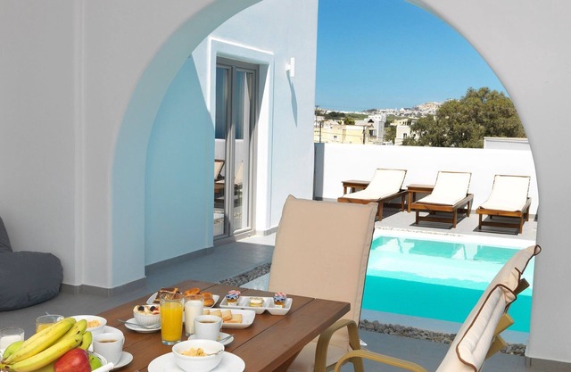Luxury Santorini Villa | Private Pool | Villa Joy | 2 Bedrooms | Vothonas
