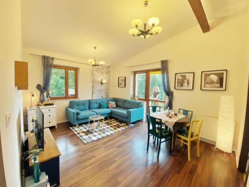 Luxury, spacious apartament with two bedrooms and balcony