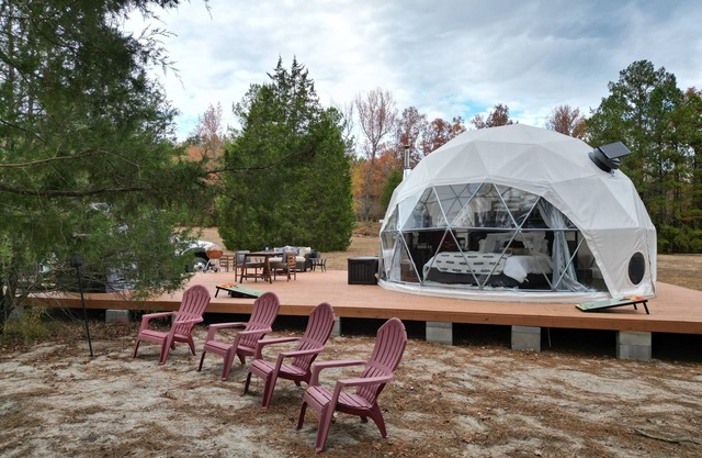 Luxury Stargazing Glamping Dome near Littleton - Lake Gaston, NC!