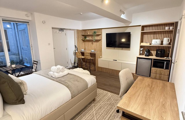 Luxury Suite with Sauna