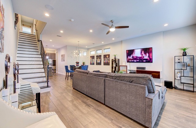 Luxury Townhouse in Greater Fifth Ward!