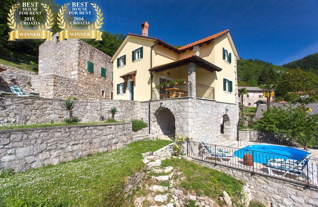 Luxury villa with private pool, wine cellar, located in Ucka Natural Park