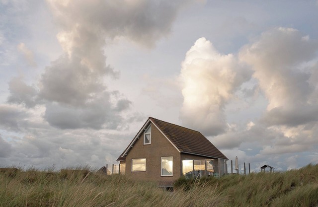 Luxury vacation home Terschelling in nature walking distance from the North Sea