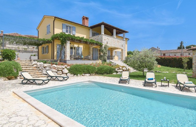 Luxury villa "Azzurra" with heated pool