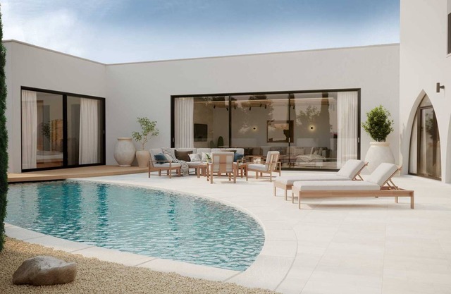 Luxury Villa Lush with Heated Pool