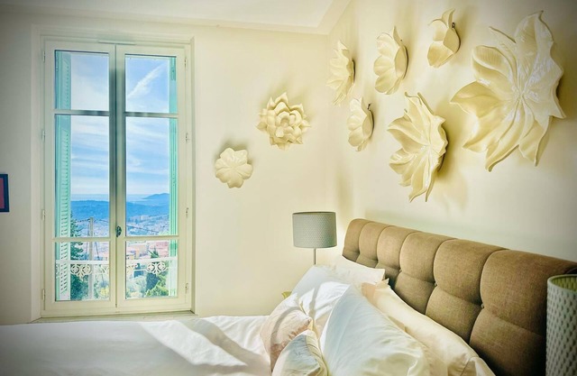 Luxury Villa & Private Pool on French Riviera, Stunning Views