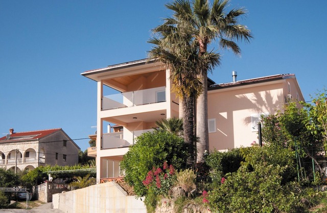 Luxury villa with a swimming pool Supetarska Draga - Gonar, Rab (K-15575)