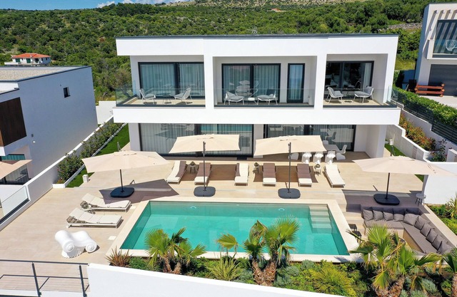 Luxury villa with private heated pool