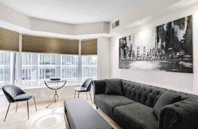 Luxury Yorkville Escape | Condo in Prime Location