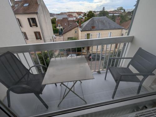 Ma Bourgogne grand 3 pièces avec balcons plein sud, parking interieur