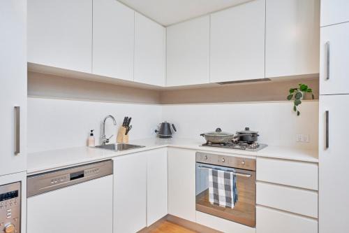 Macquarie Cozy Nest 2BR Train Shopping