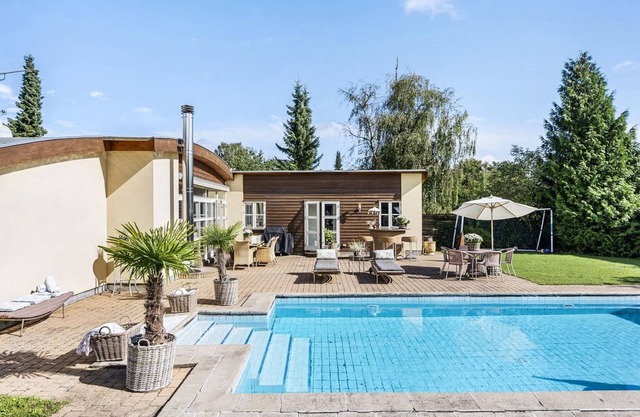 "Mads" - 1.2km from the sea by Interhome