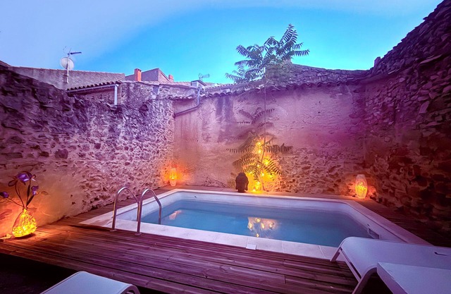 Magnificent charming house with private pool near Narbonne beaches
