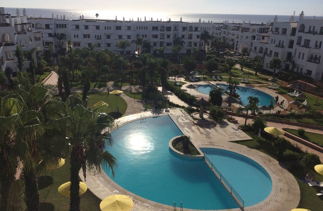 Magnificent Duplex Sea view and swimming pools direct access to the beach
