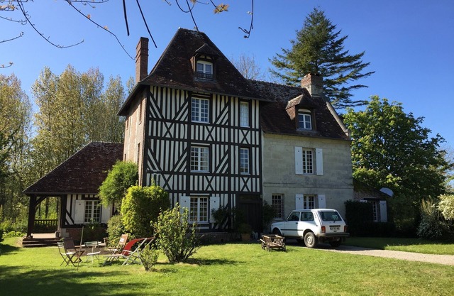Magnificent manor house - 15 people - 5 minutes from the sea - tennis