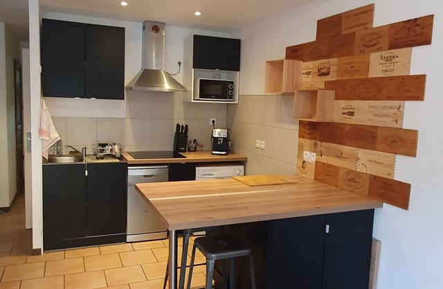 Magnificent fully renovated apartment with terrace